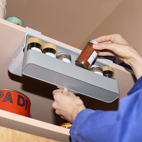Porte pots à épices sous étagère CupboardStore™ Joseph Joseph - Mathon - 2