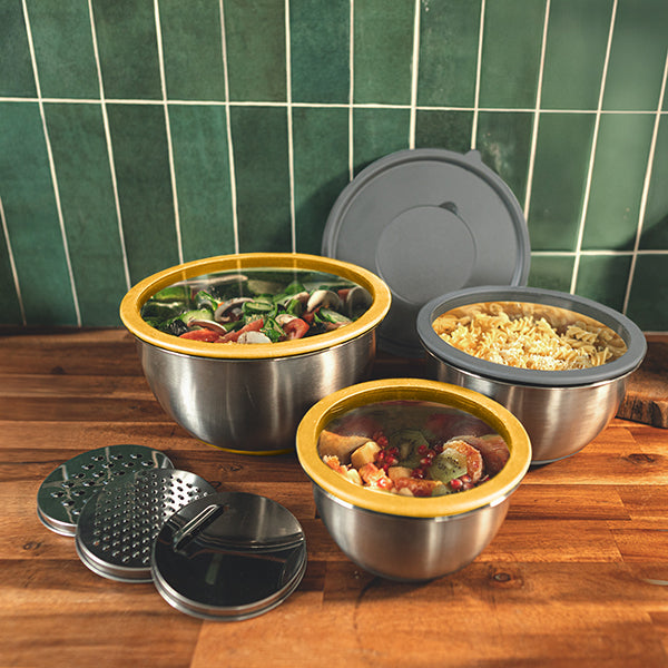 Set 3 bols en inox 1 L, 2,5 L et 4,5 L avec couvercles et 3 râpes interchangeables Pika - Mathon - 2
