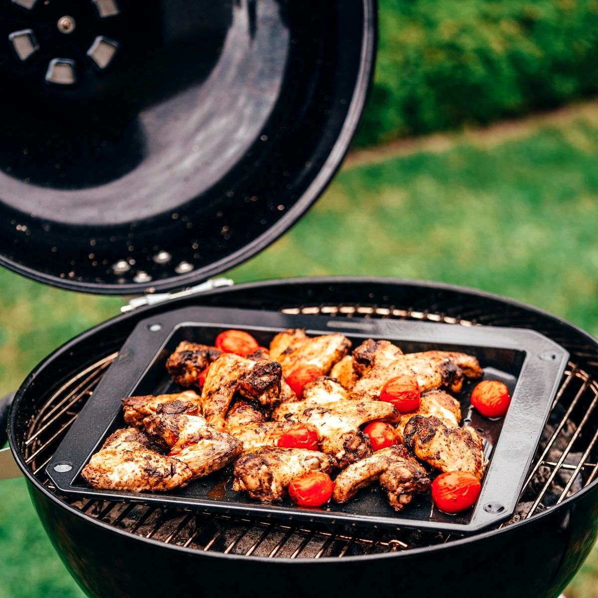 Plaque ondulée et perforée pour four et barbecue en tôle 38 x 33 cm  Barbecue FM Professional - Mathon - 2