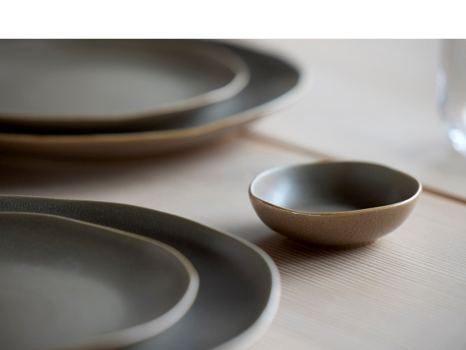 Assiette plate Shoku en Grès Marron chaud Villa Collection - Mathon - 3