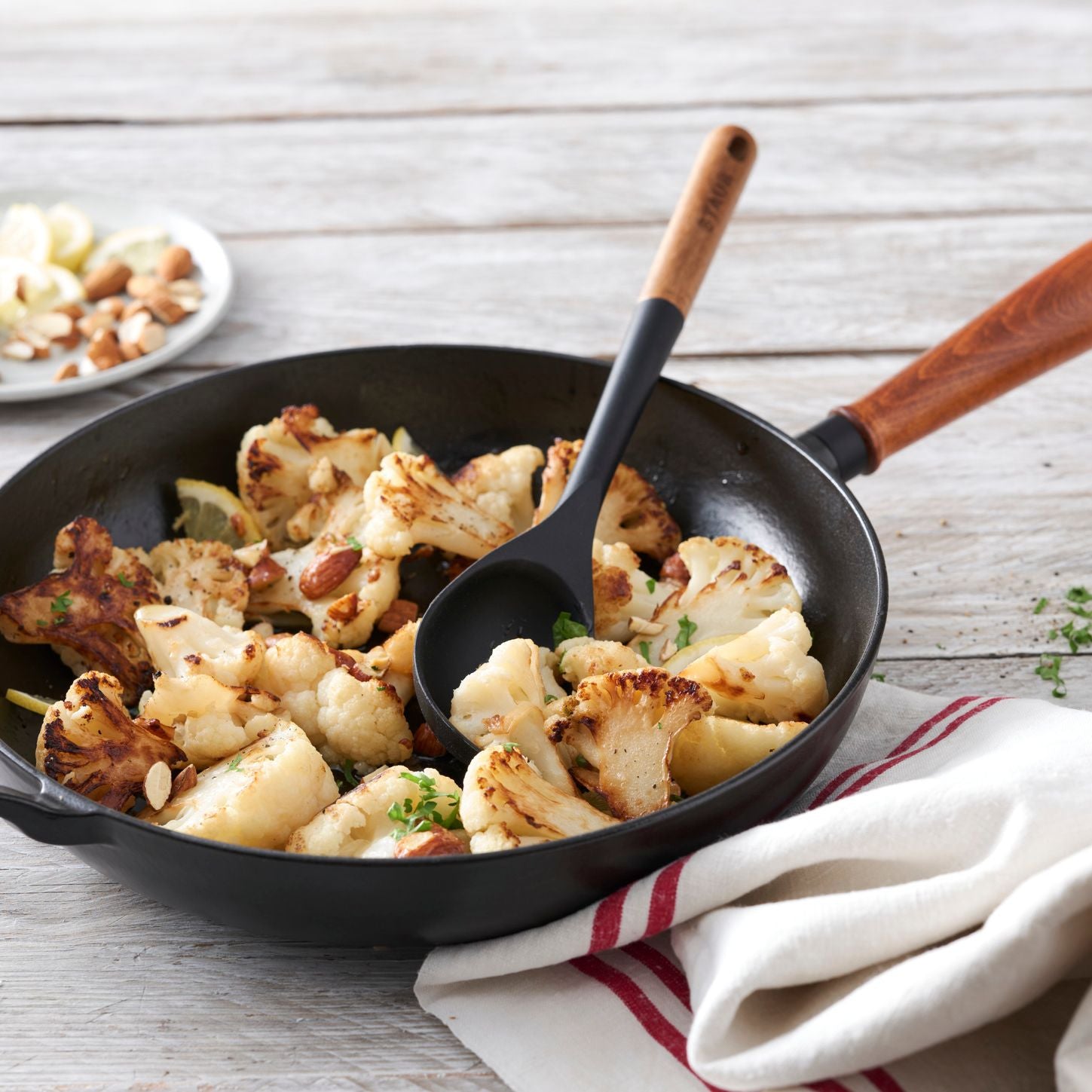 Poêle 28 cm, Fonte, Noir mat Staub - Mathon - 3