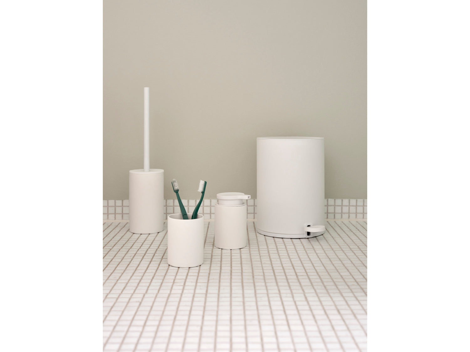 Brosse de toilette Karma en Grès/Acier 18/8 Blanc Zone Denmark - Mathon - 6