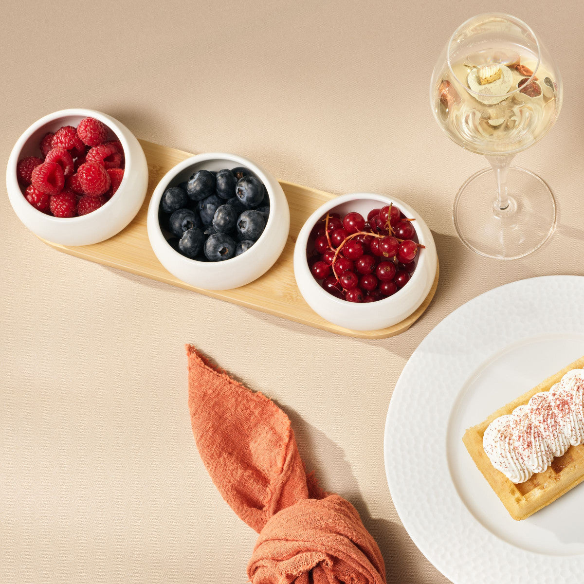 Tapas - Set de 3 coupelles apéritives en céramique avec plateau en bambou Médard de Noblat - Mathon - 2