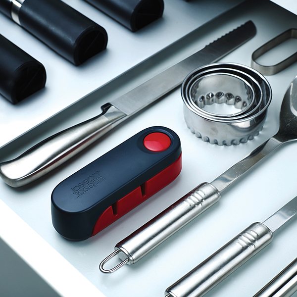 Aiguiseur à couteau pliant Rota Joseph Joseph - Mathon - 4