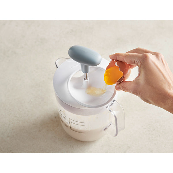 Mixeur manuel pour pâte à crêpe et omelettes Betty Bossi - Mathon - 4