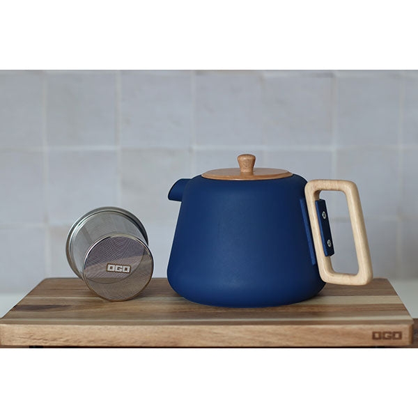 Théière Viggo en fonte et bois d