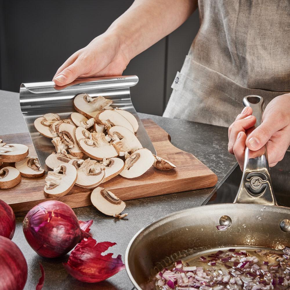 Pelle à légume Prendo Gefu - Mathon - 2