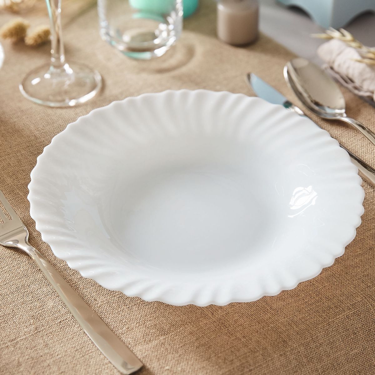 Assiette creuse blanche 23 cm Feston Luminarc - Mathon - 4