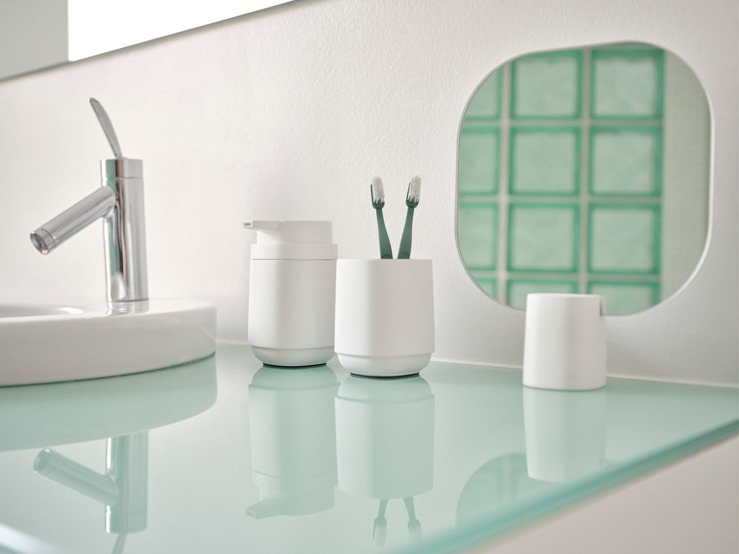 Gobelet pour brosse à dents Time en Béton Blanc Zone Denmark - Mathon - 4