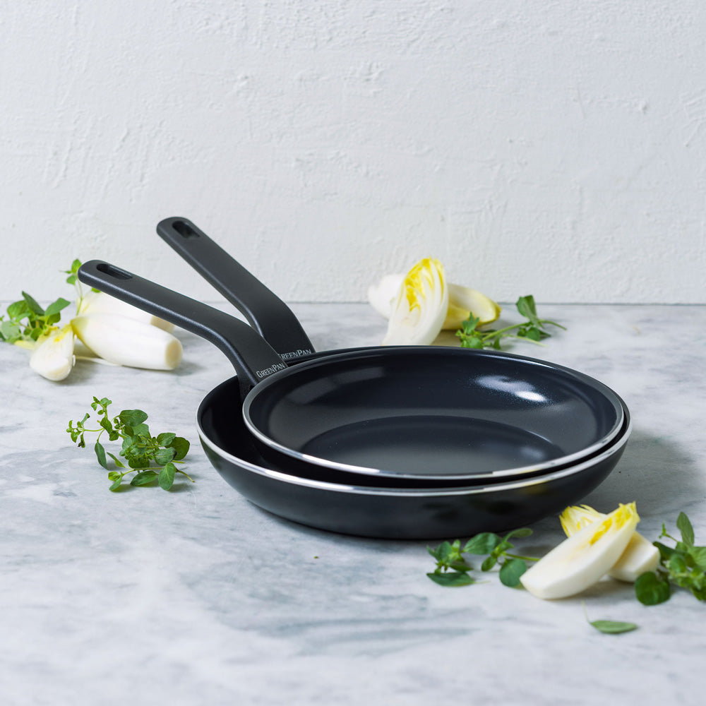 Set de 2 poêles Essence 24 et 28 cm Greenpan - Mathon - 3