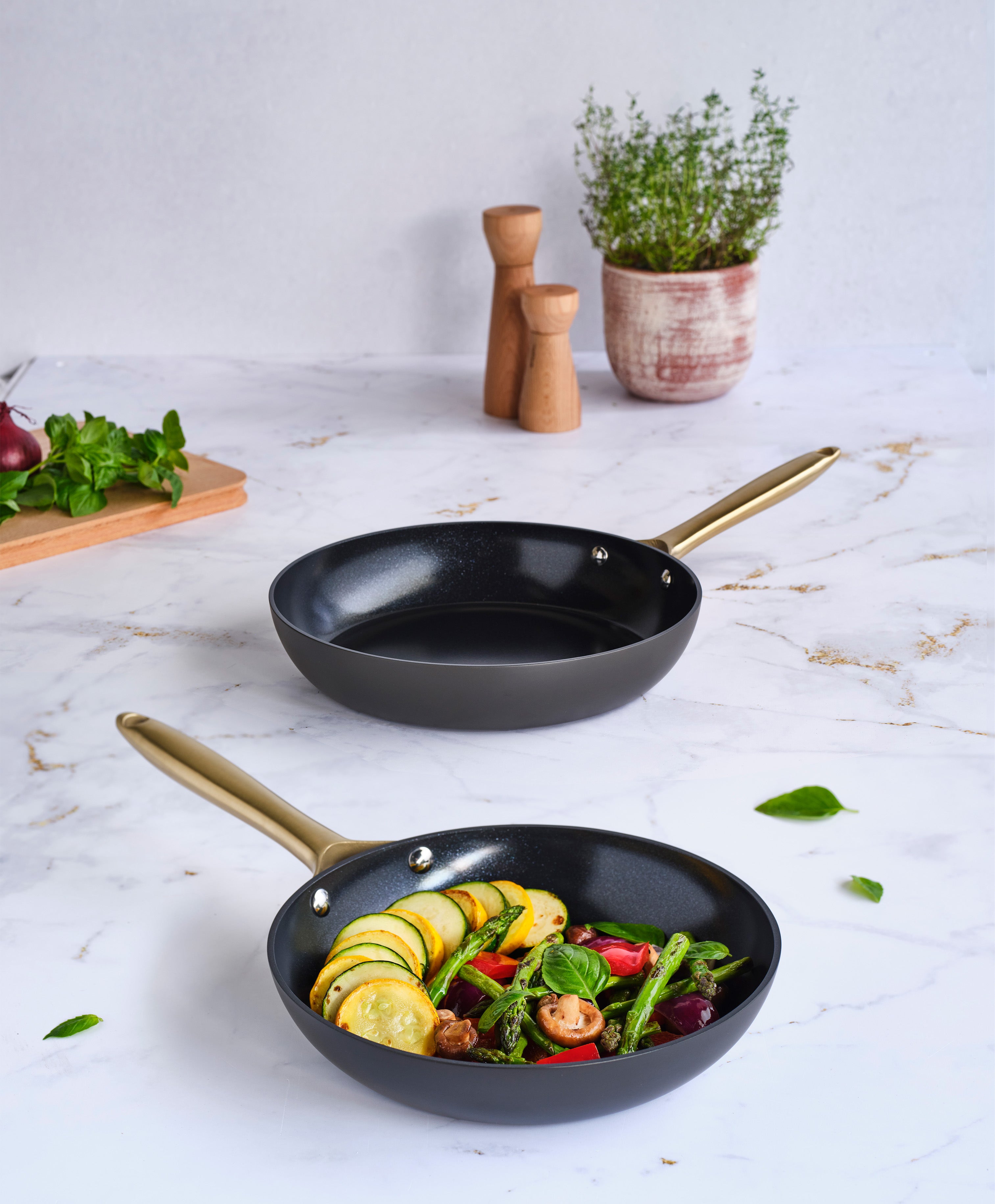 Lot de 2 Poêles en aluminium recyclé anti-adhésives, Elégance, Noir, D24+28 cm Cosy & Trendy - Mathon - 3