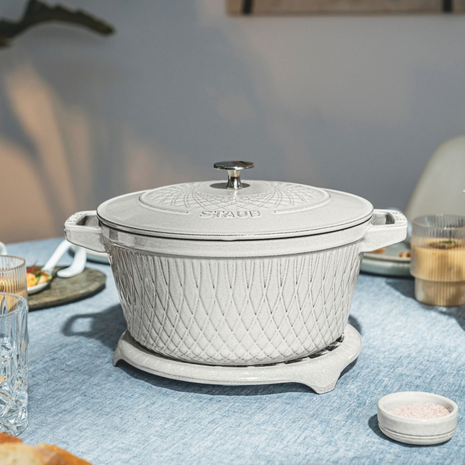 Cocotte twister 20 cm, Rond(e), Truffe blanche, Fonte Staub - Mathon - 2