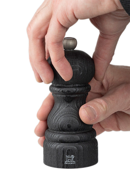 Bistro Nature Black Moulin à sel en bois upcyclé, noir, 10 cm - 4in Peugeot - Mathon - 3