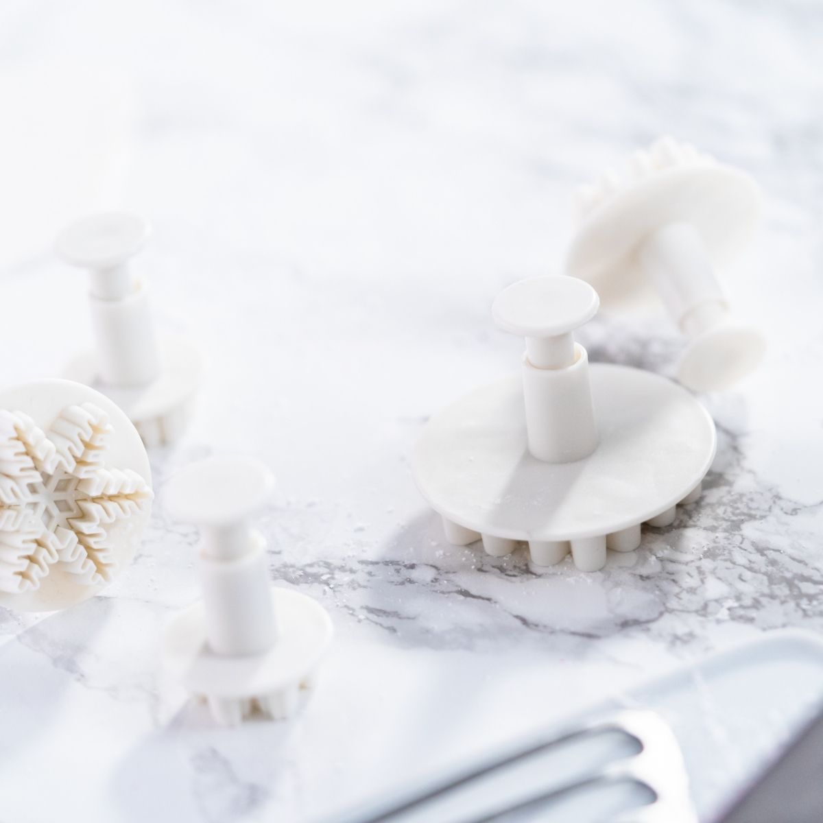 Lot de 3 emporte-pièces de Noël pour pâte à sucre motif flocon de neige Zenker Emporte-pièces Zenker - Mathon - 2