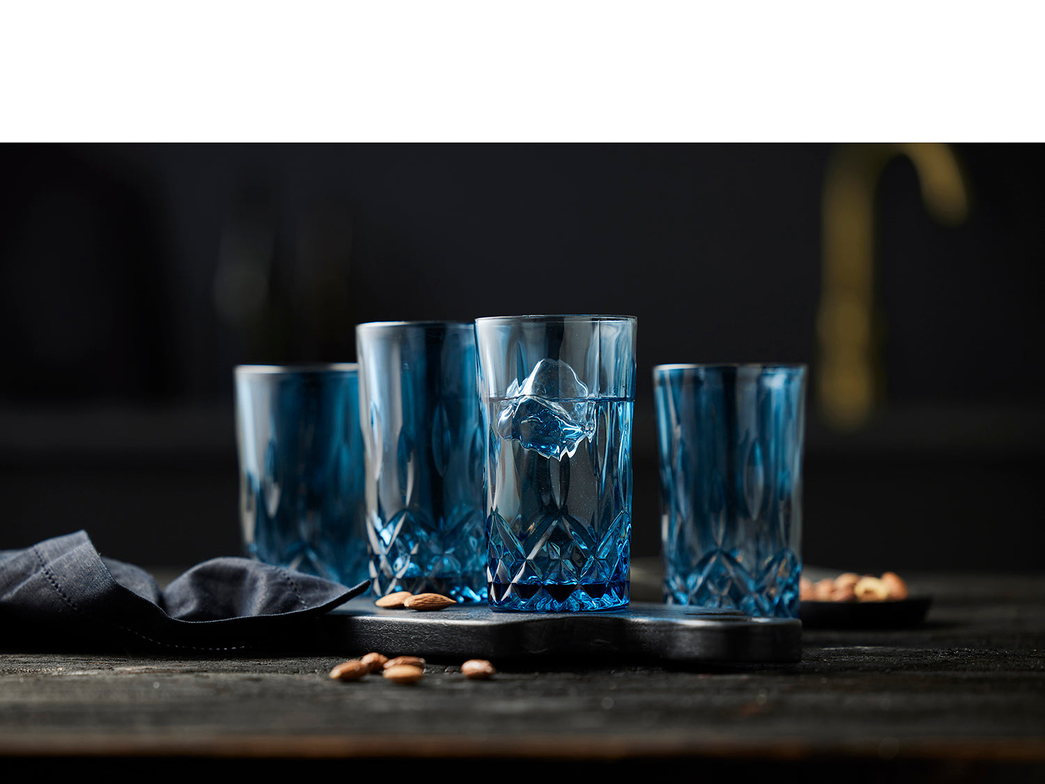 Verre highball Sorrento en Verre Bleu Lyngby Glas - Mathon - 9