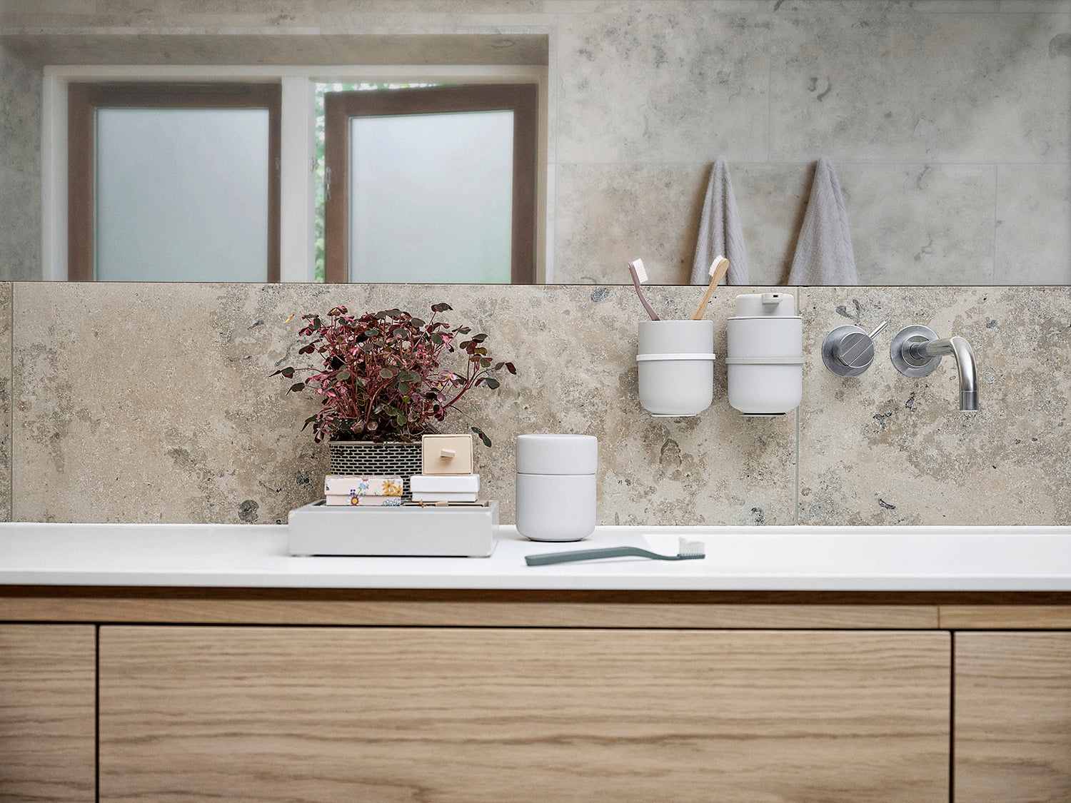 Pot avec couvercle UME en grès Gris clair Zone Denmark - Mathon - 3