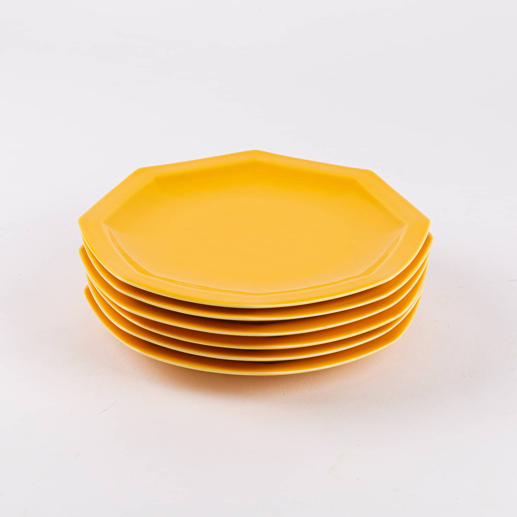 Assiette plate Octogonale jaune OGRE La Fabrique - Mathon - 2