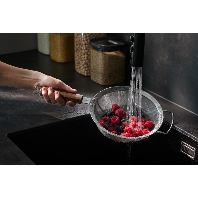 Passoire 16 cm avec manche en bois Passo Gefu - Mathon - 2