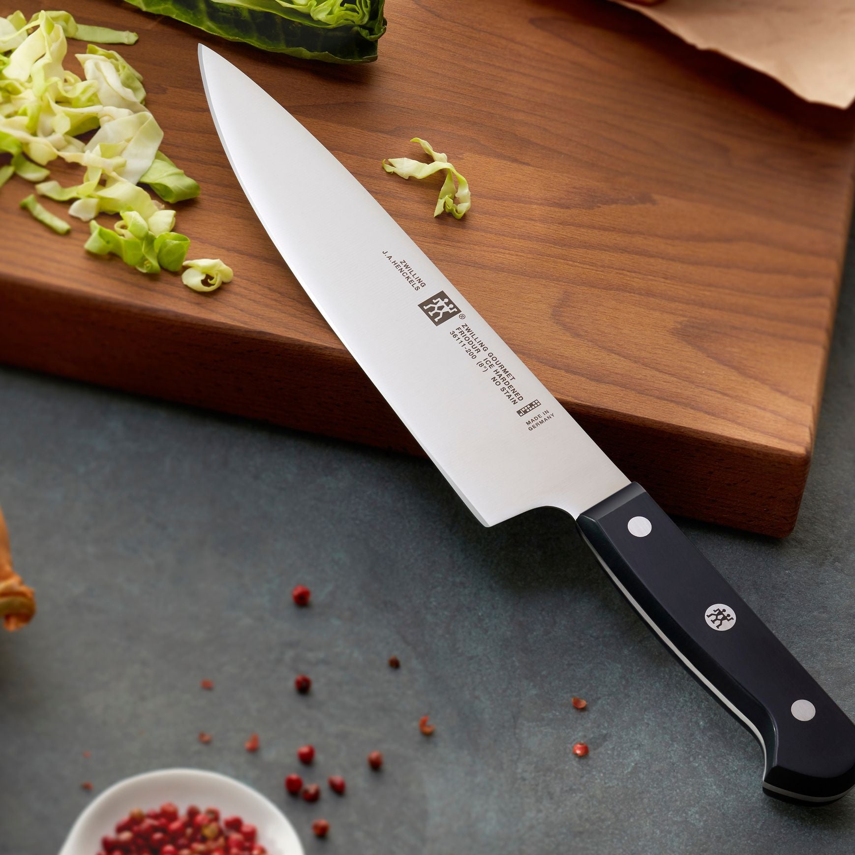 Couteau de Chef, 20 cm, Acier Spécial Inoxydable, Noir, Gourmet Zwilling - Mathon - 2