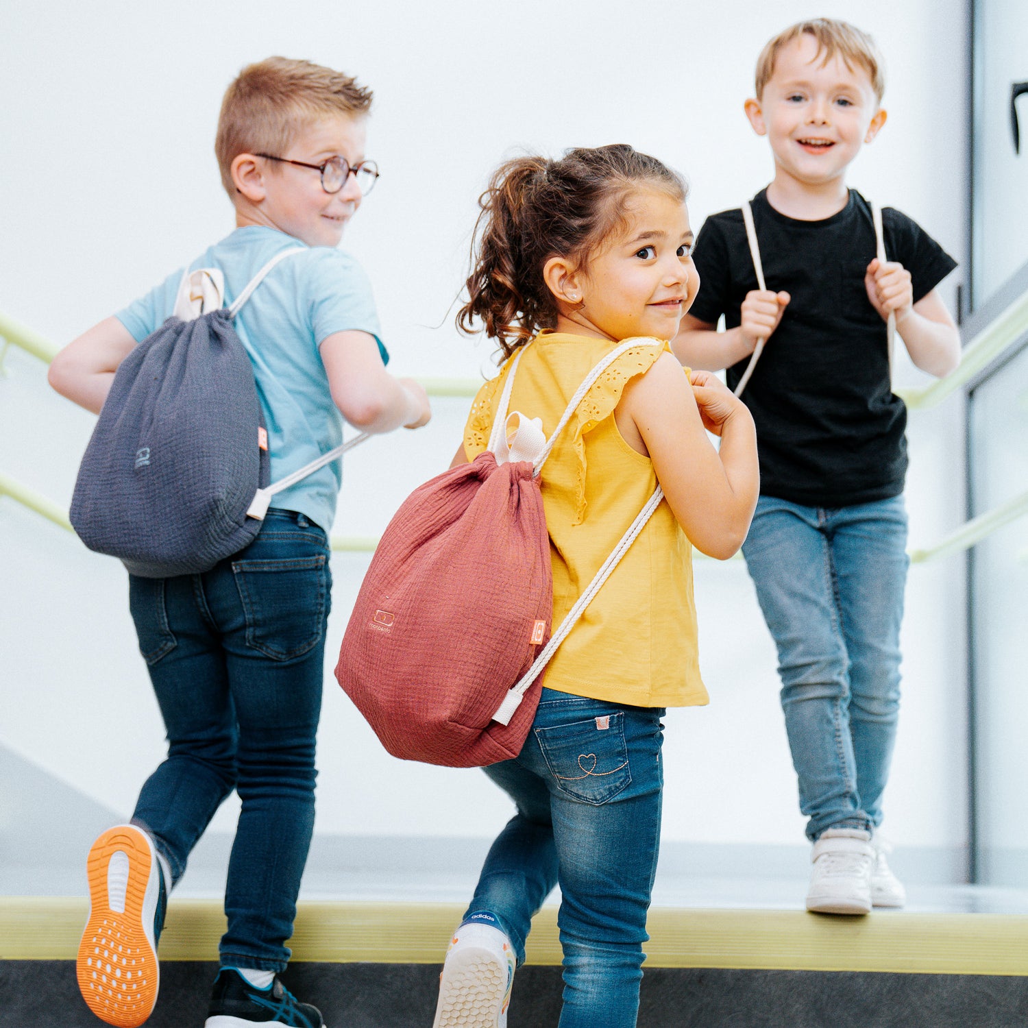 Set lunch box enfants rose Birds avec ses accessoires Monbento - Mathon - 2
