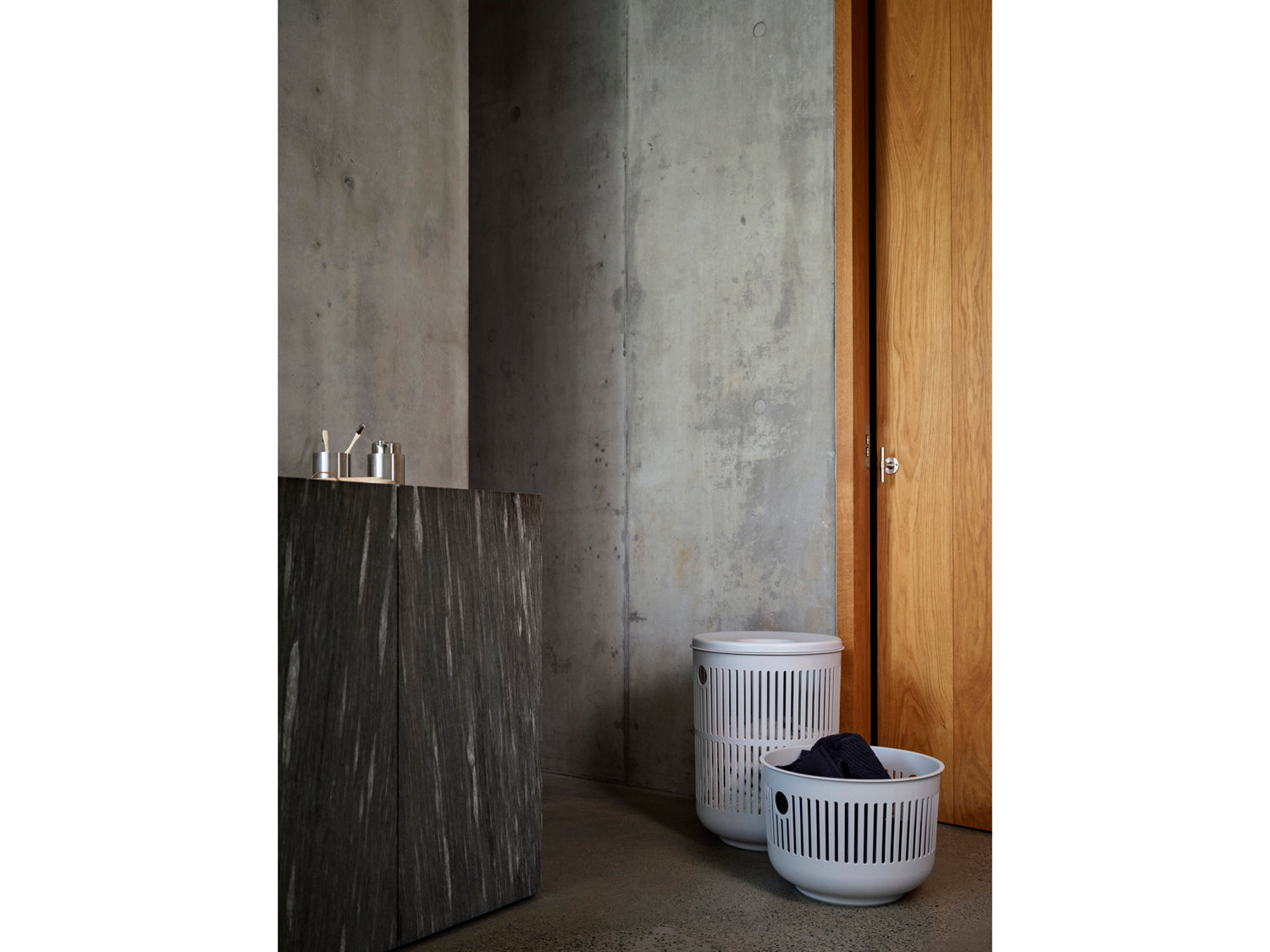 Panier à linge Ume en Polypropylène Gris clair Zone Denmark - Mathon - 2