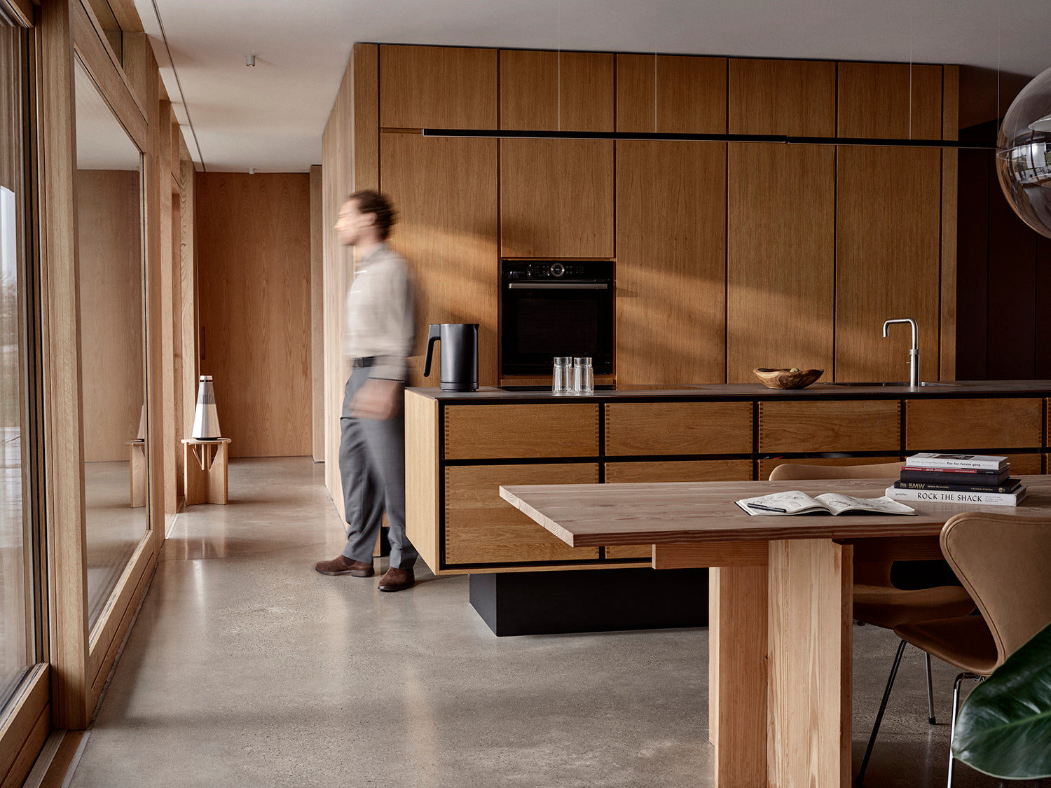 Bouilloire électrique  en SS304/PP/Aluminium Noir Jacob Jensen - Mathon - 3