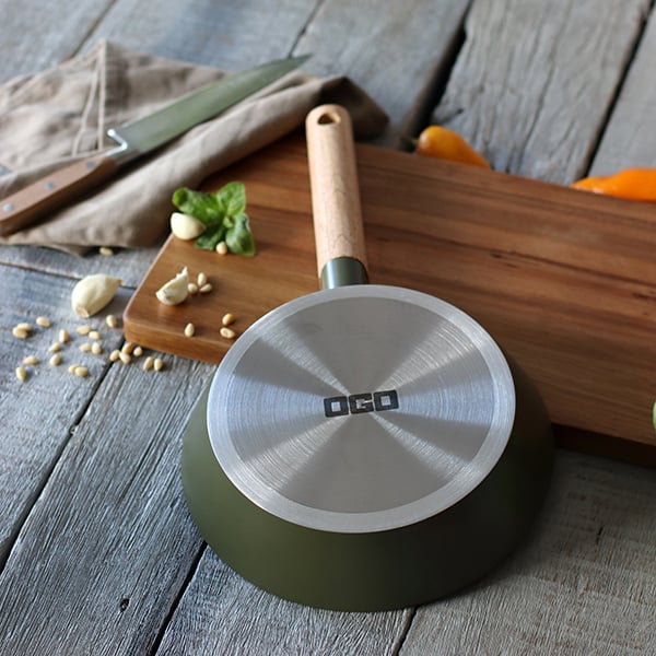 Poêle Ector induction aluminium revêtu manche en bois 20 cm vert Ogo - Mathon - 2