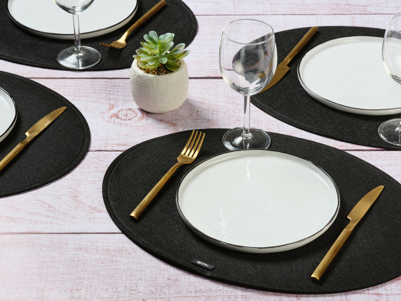 Lot de 6 sets de table en feutre recyclé noir D Björn - Mathon - 2