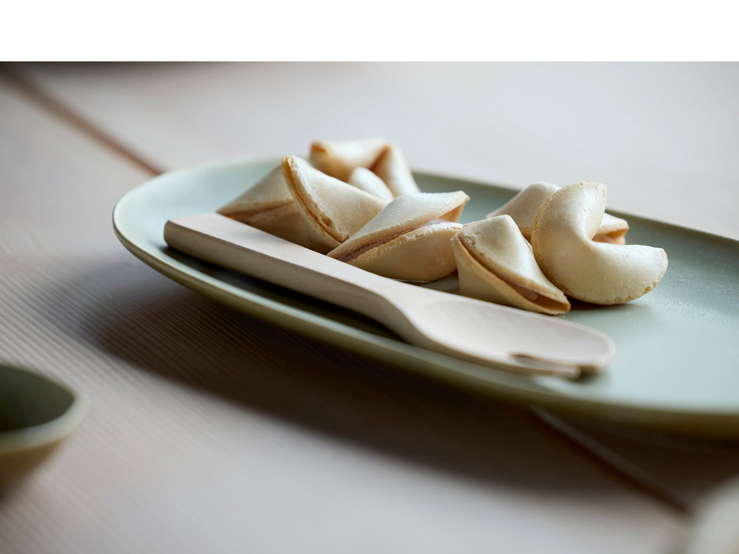 Plat de service UMAMI en grès Vert pur Villa Collection - Mathon - 7