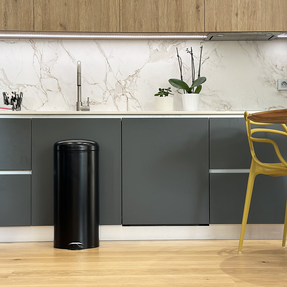 Poubelle de cuisine à pédale urban 30 L Kitchen Move - Mathon - 4