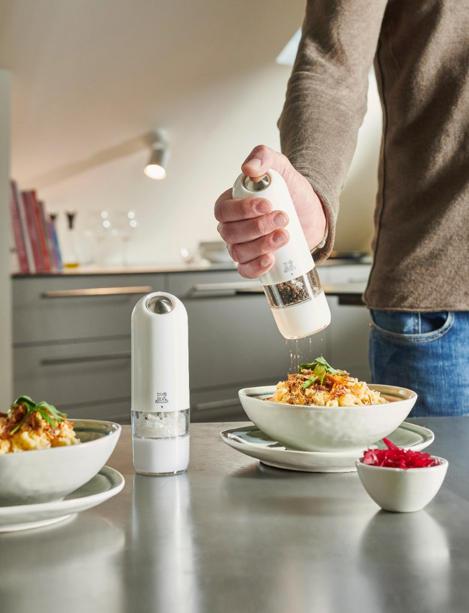 Alaska Duo de moulins à poivre et sel électriques Noir et Blanc 17cm Peugeot - Mathon - 6