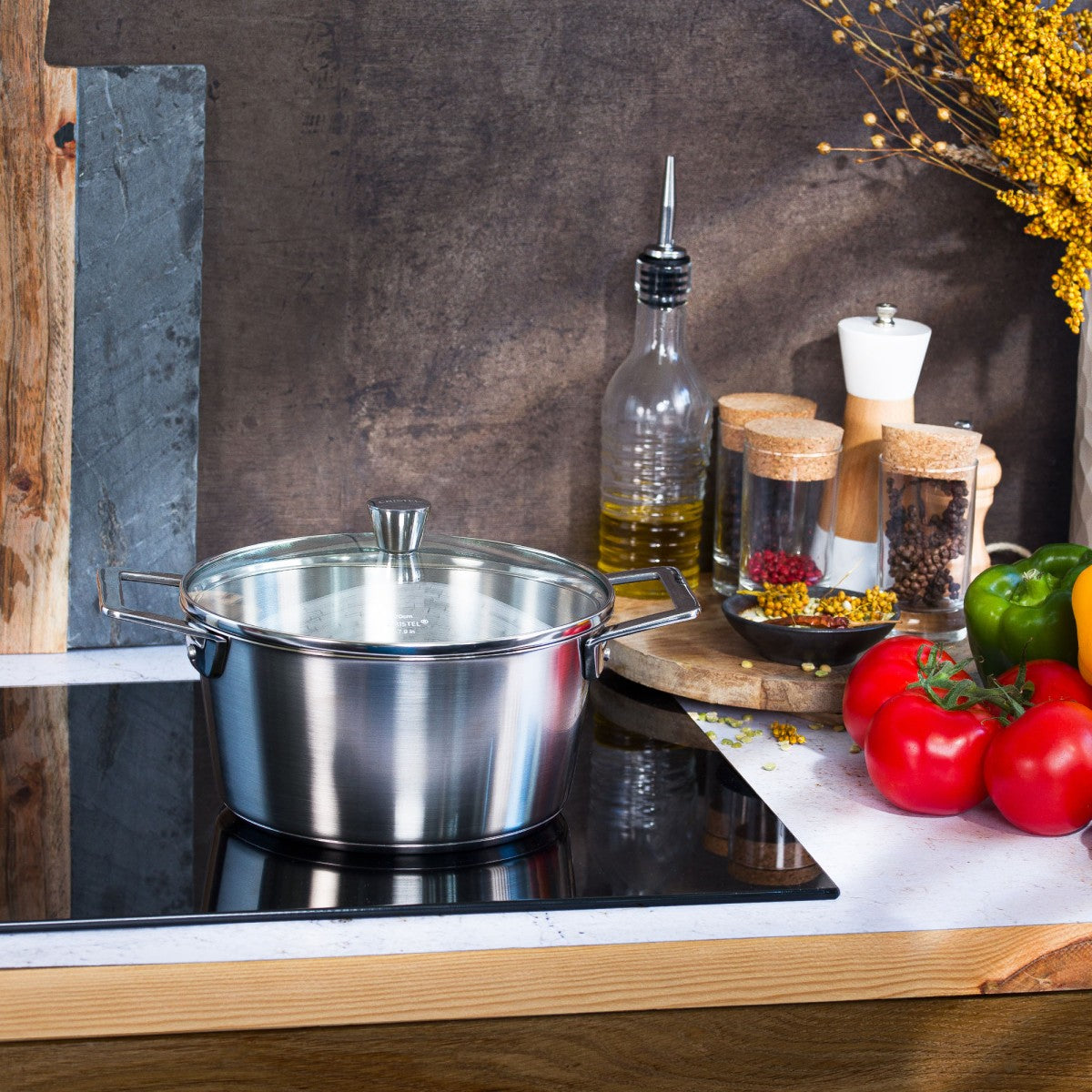 Faitout en inox brossé avec anses fixes polies et couvercle en verre bombé 16cm Cristel - Mathon - 4