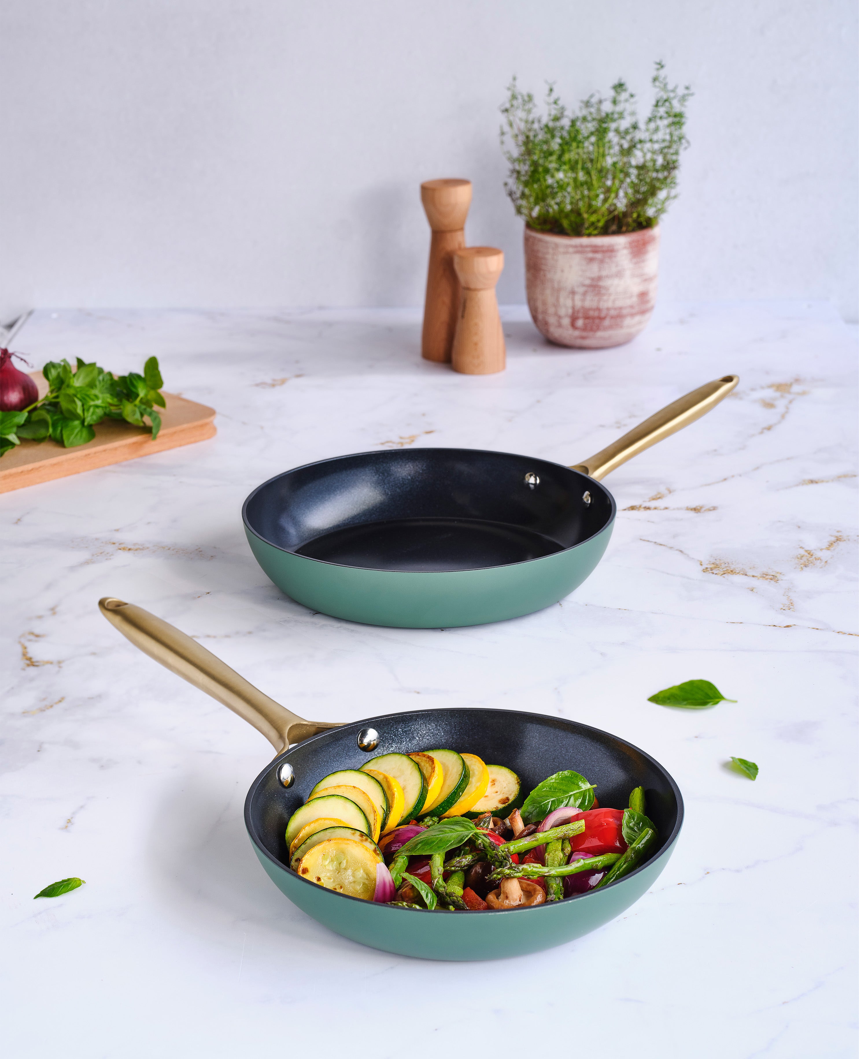 Lot de 2 Poêles en aluminium recyclé anti-adhésives, Elégance, Vert, D24+28 cm Cosy & Trendy - Mathon - 3