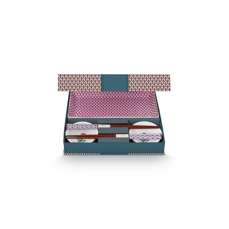 Coffret Cadeau 6 pcs - 2 plateaux, 2 assiettes rondes & Baguettes  - Oriental Flower Festival - Bleu Pip Studio - Mathon - 1