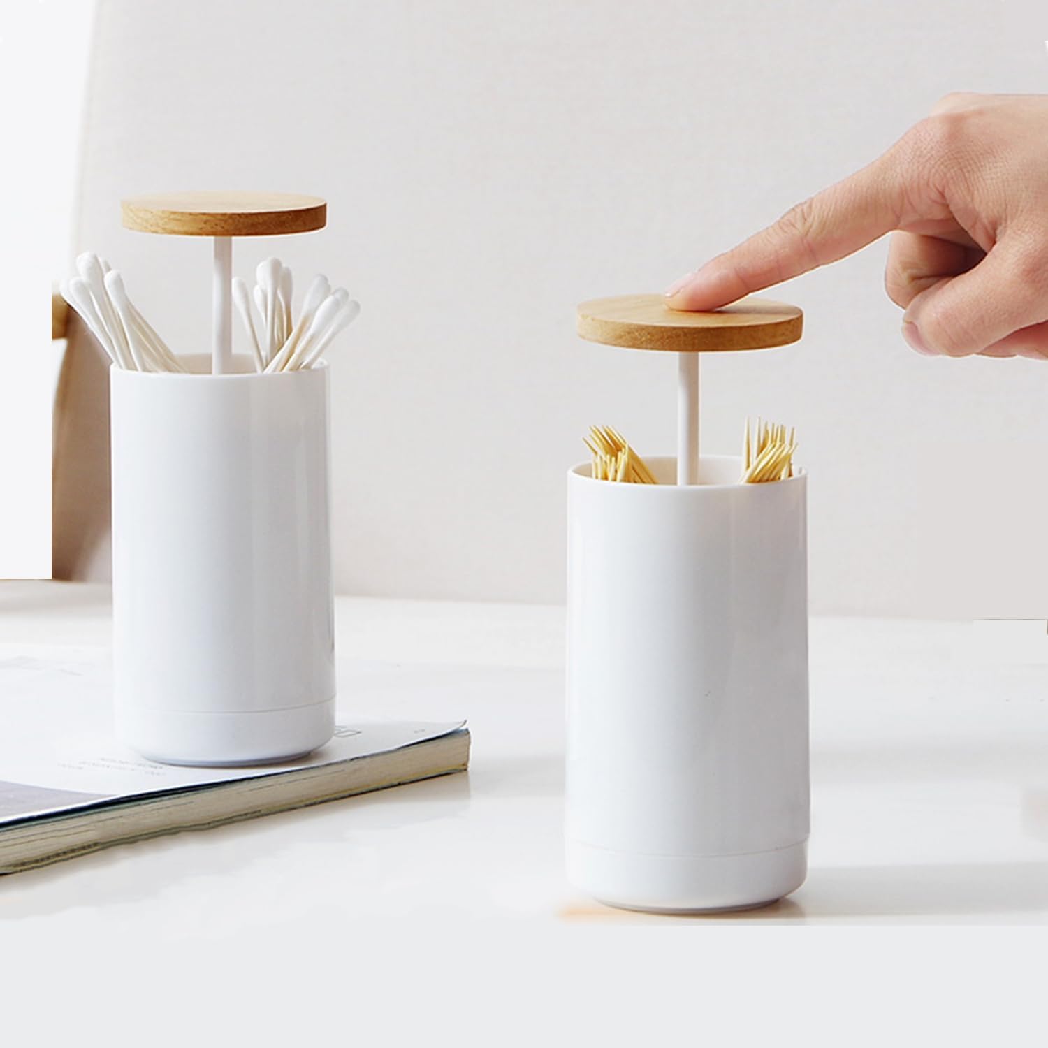 Distributeur de cotons-tiges à ouverture par pression Vendos85 - Mathon