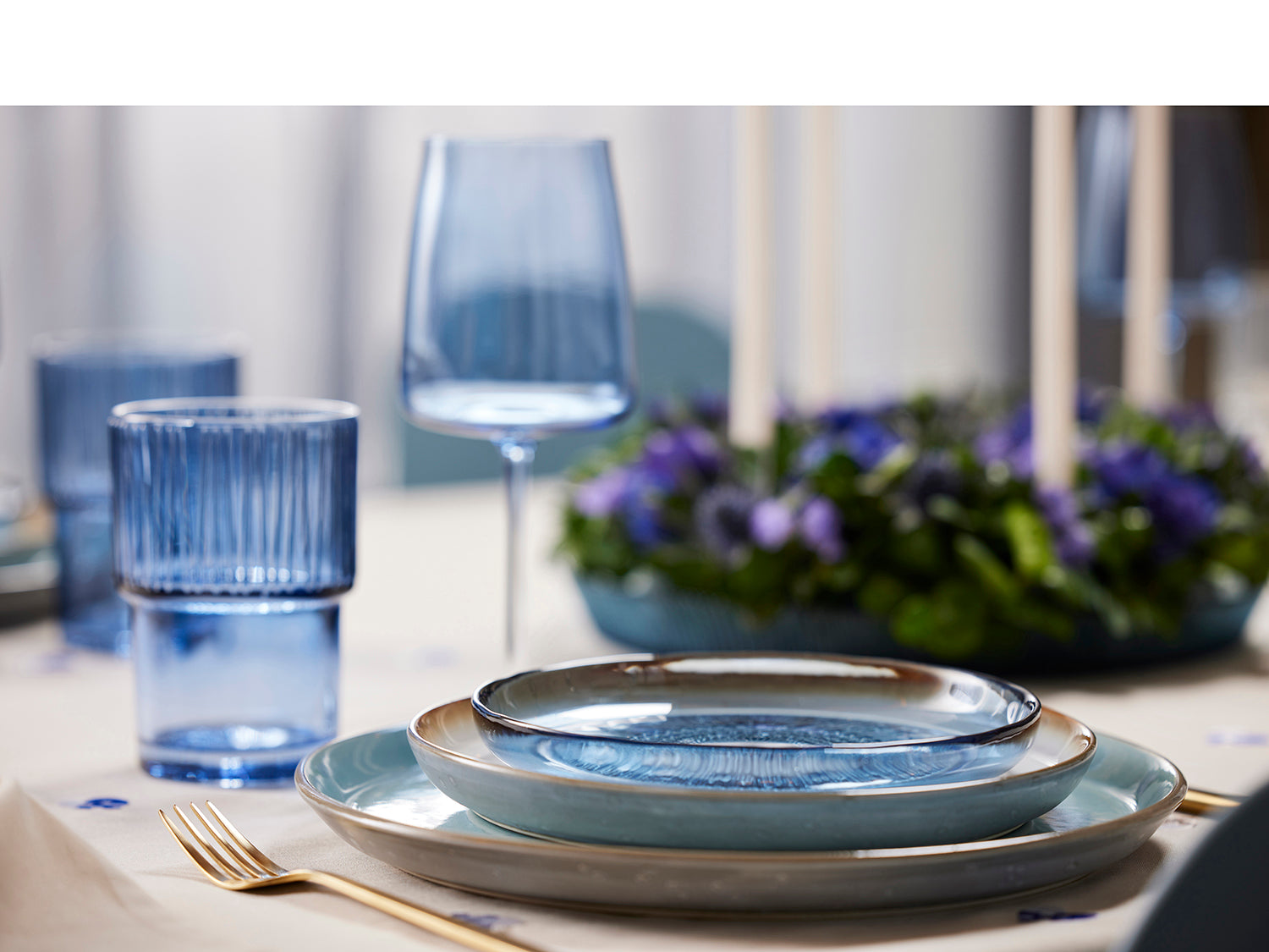 Assiette Kusintha en verre Bleu Bitz - Mathon - 5