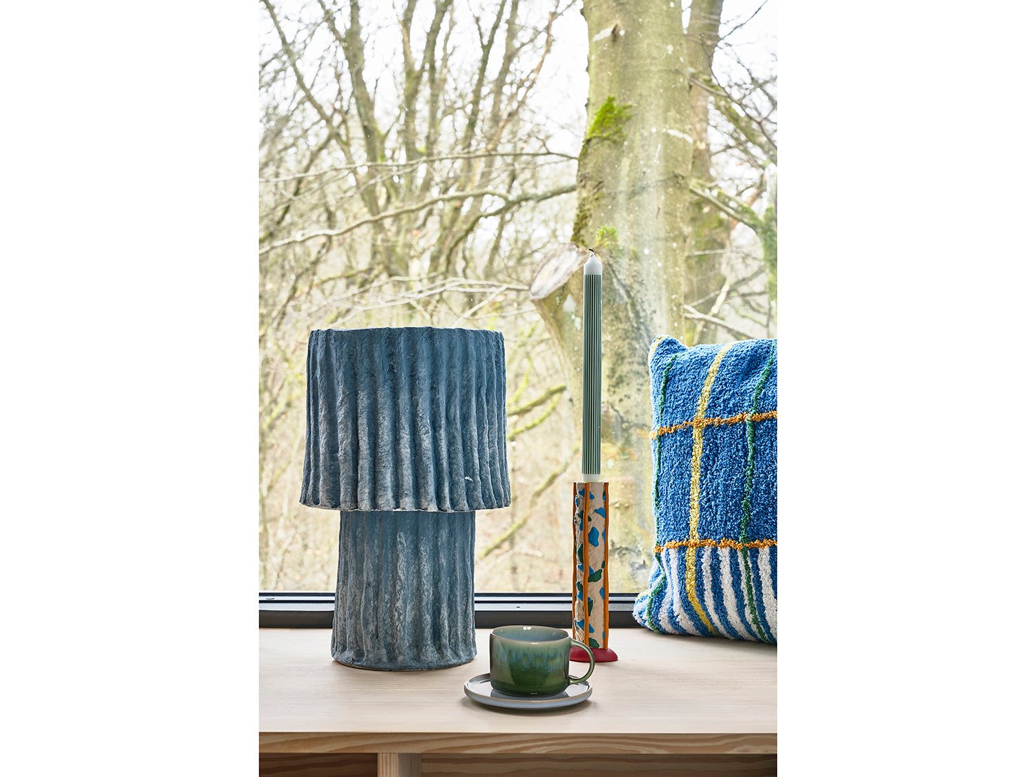 Bougeoir orné de taches Styles en Polyrésine Bleu/Ambre Villa Collection - Mathon - 4