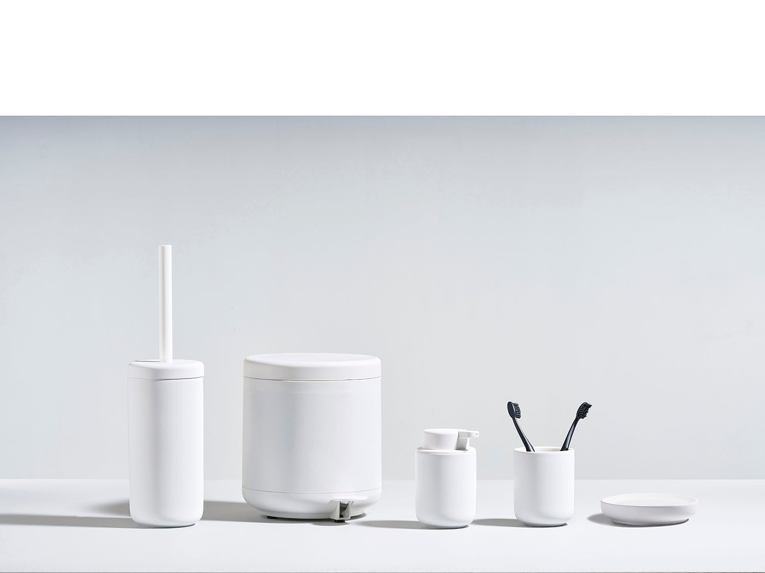 Gobelet pour brosse à dents UME en grès Blanc Zone Denmark - Mathon - 5