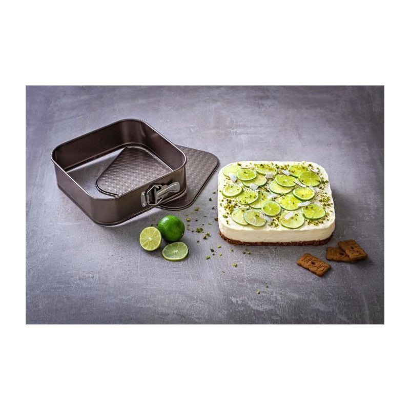 Moule A Charniere -   - 1452080 - Carré - En Acier Carbonne - Antiadhésif - 24 Cm Pyrex - Mathon - 3