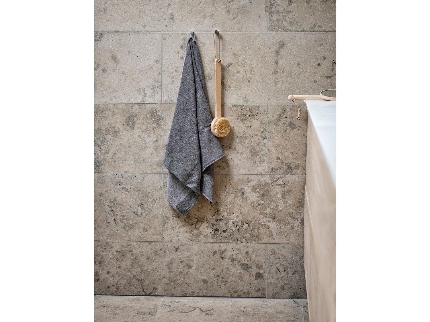 Brosse de douche Inu en Hêtre Hêtre Zone Denmark - Mathon - 2