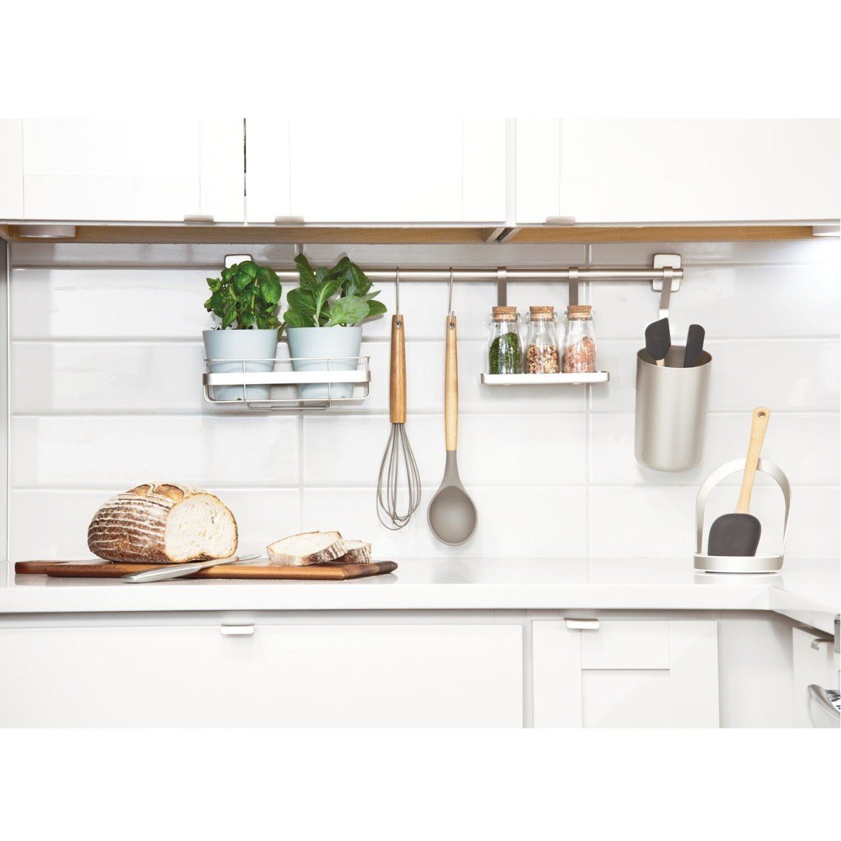 Porte ustensiles avec 2 crochets et supports pour plantes et épices Calicosy - Mathon - 2