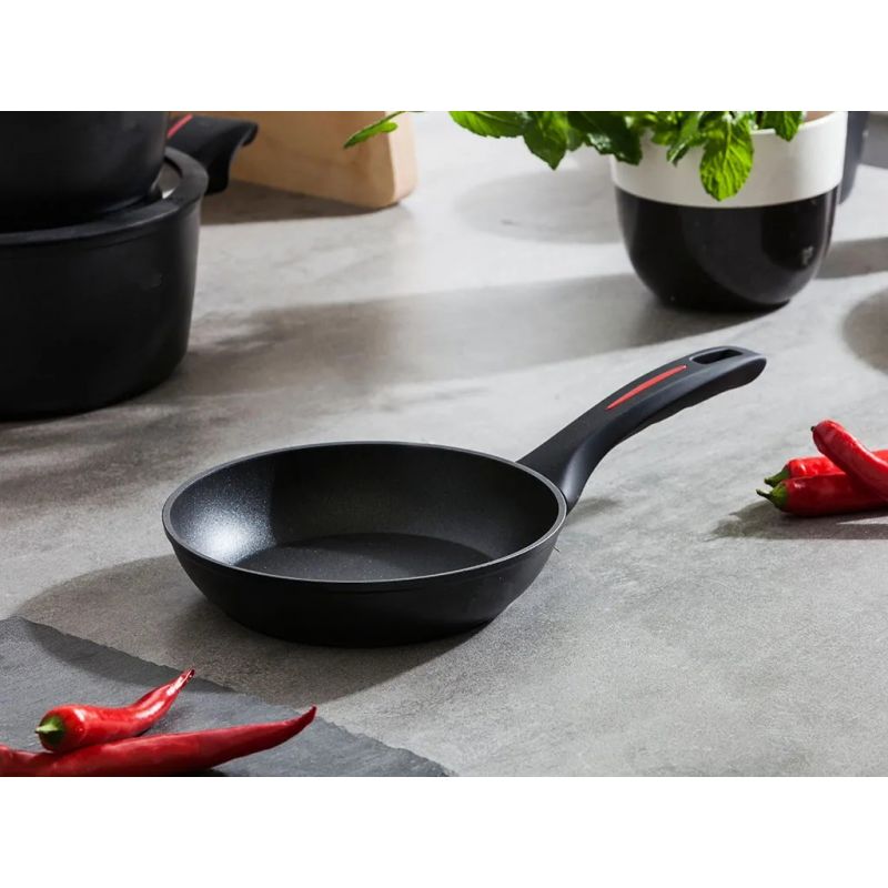 Poêle à frire 24 cm Noir Royalty Line RLFFN24 Royalty Line - Mathon - 3