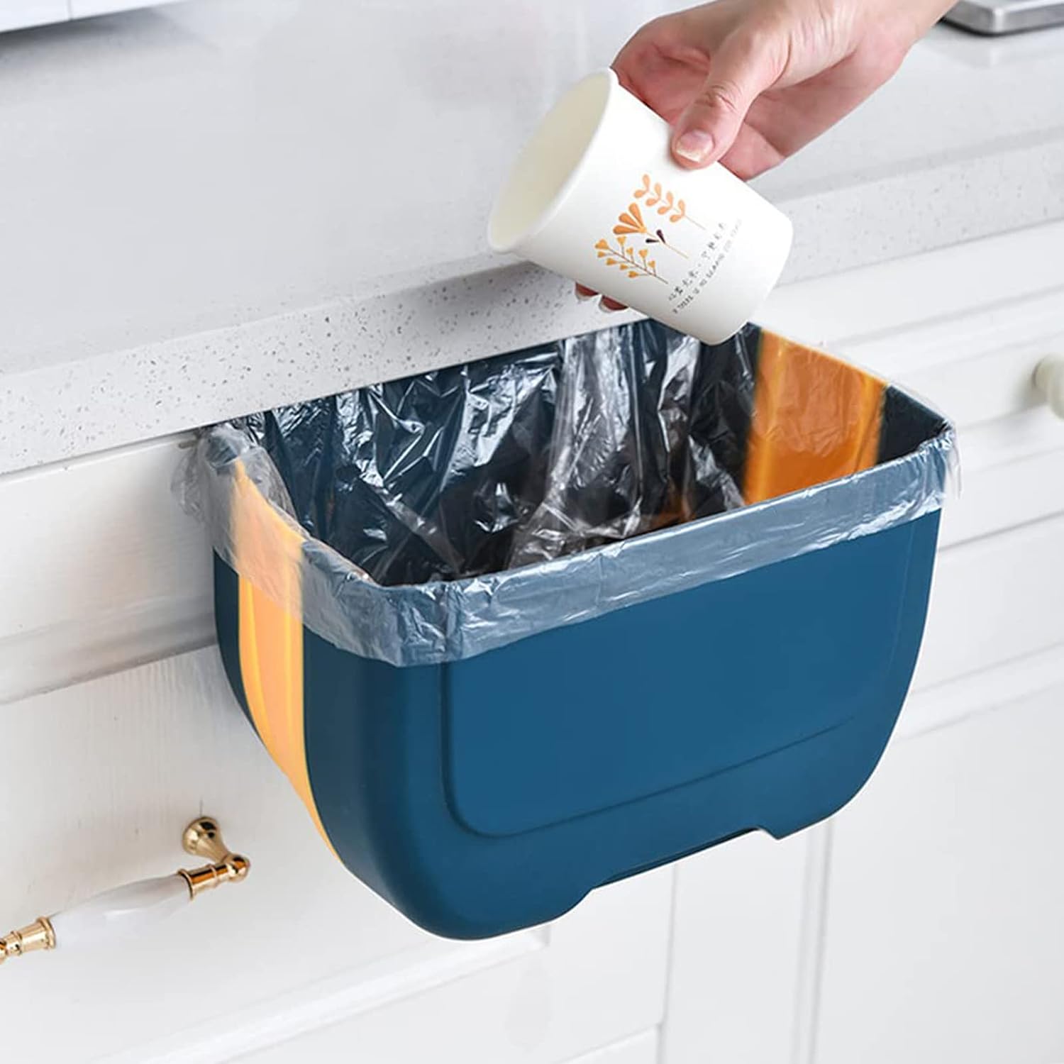 Poubelle Suspendue de Cuisine pliable de 5L bleu Vendos85 - Mathon