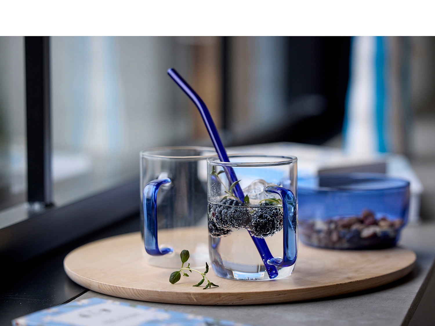 Set de 2 mugs TORINO en verre Bleu Lyngby Glas - Mathon - 8