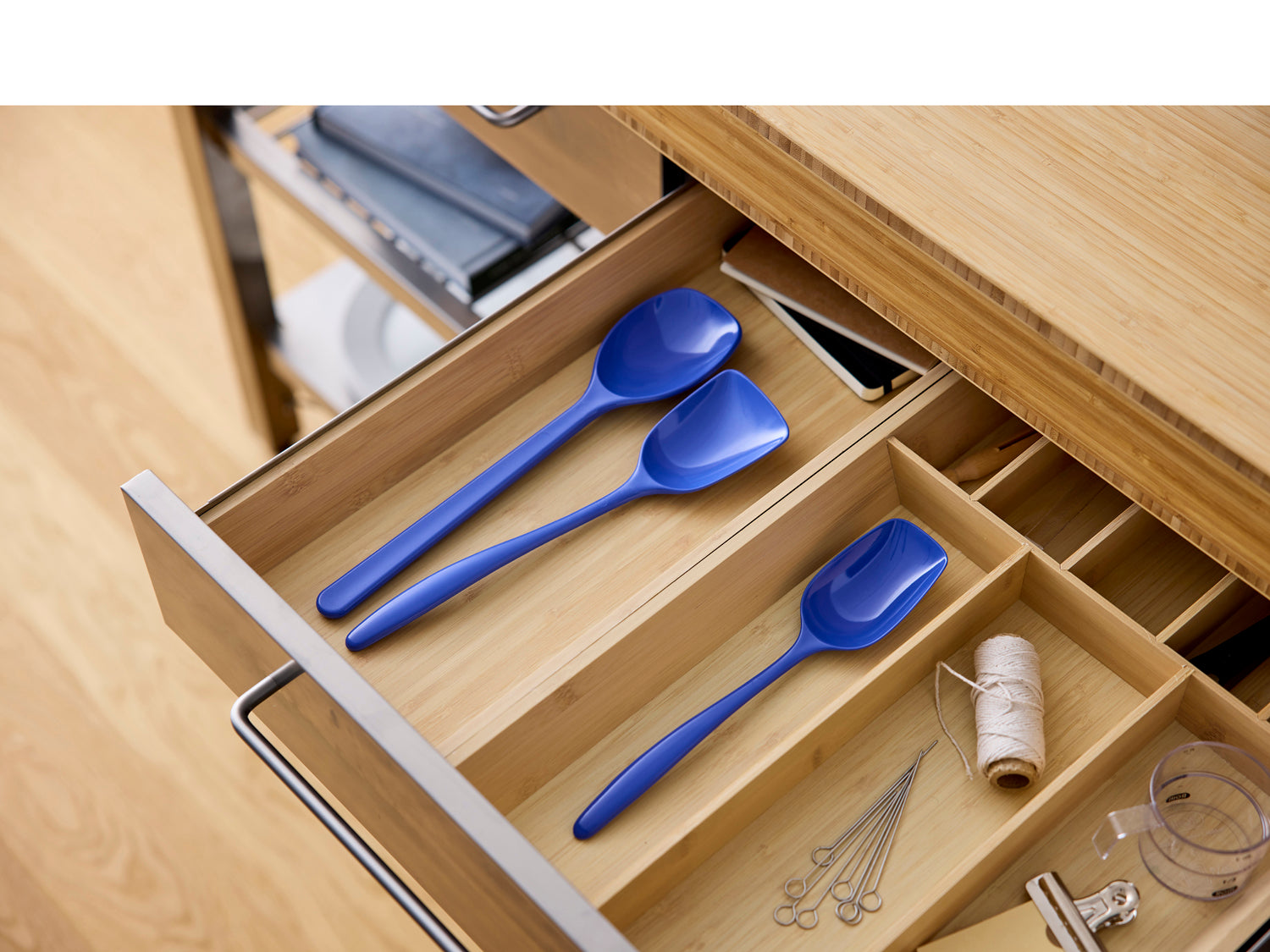 Ensemble de cuillères NEW CLASSIC en durostima® Bleu électrique Rosti - Mathon - 3