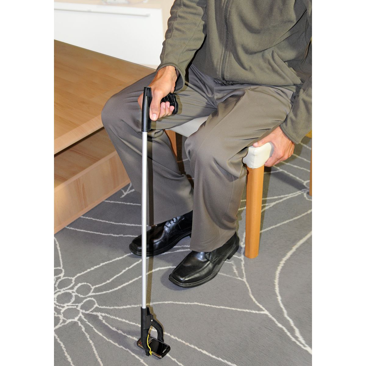 Lot de 2 pinces de préhension en aluminium noir Fackelmann Fackelmann - Mathon - 2