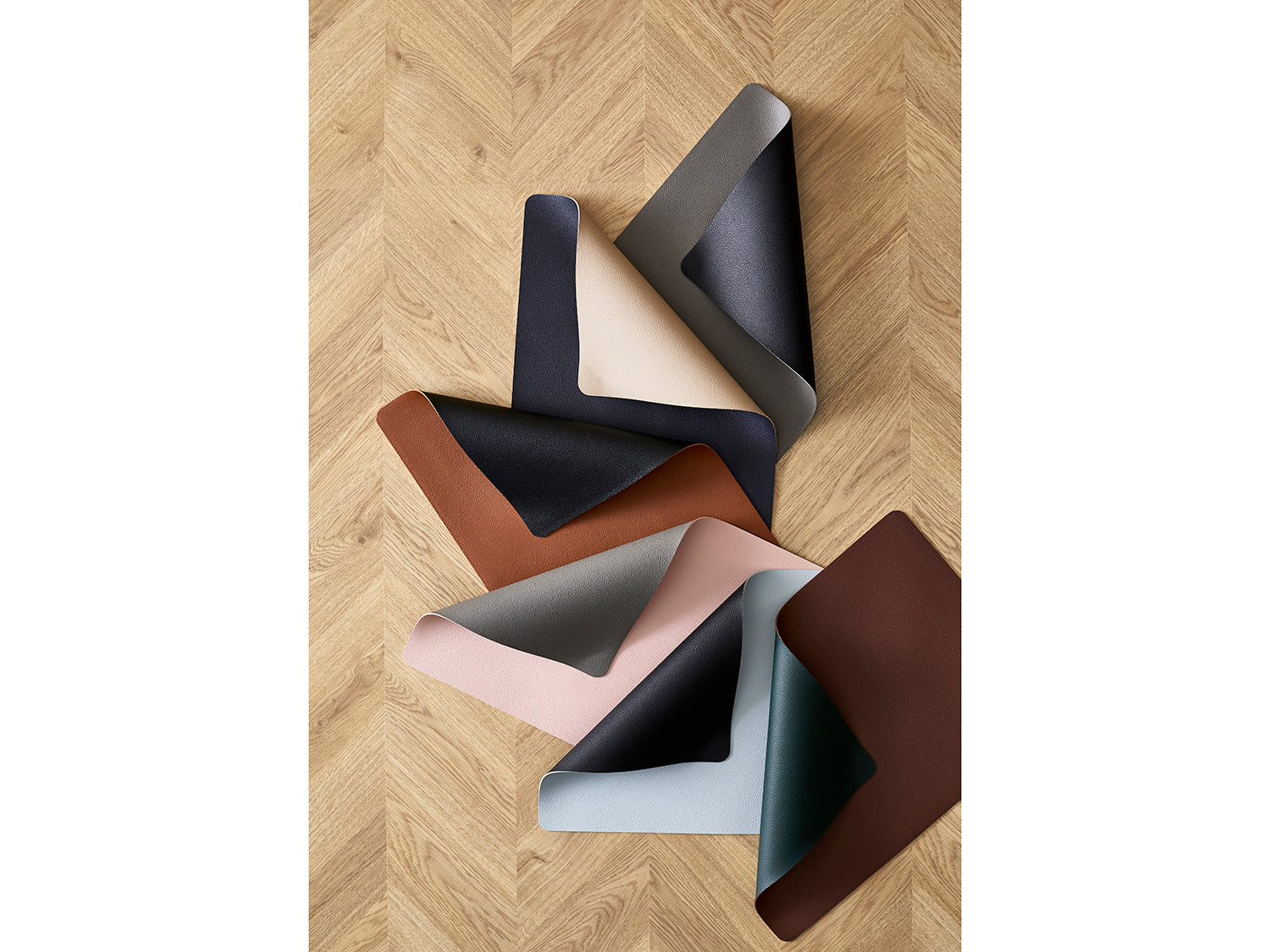 Lot de 4 sets de table  en pvc Noir/Bleu clair Bitz - Mathon - 5