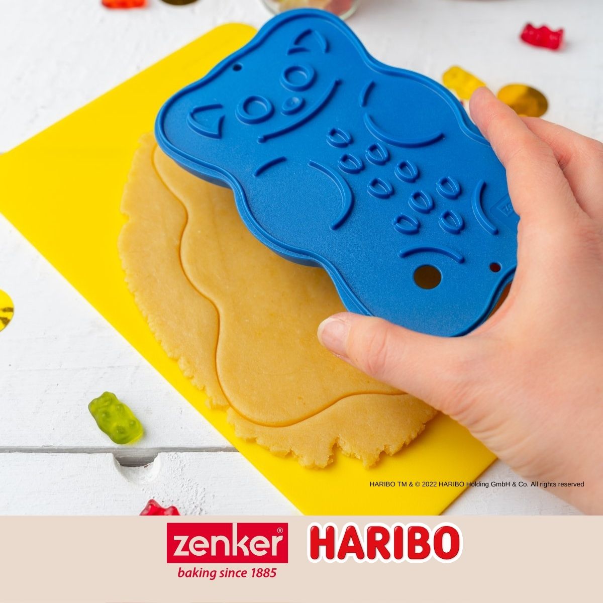 Emporte-pièce biscuits 2 en 1 en plastique Zenker Haribo Zenker - Mathon - 6