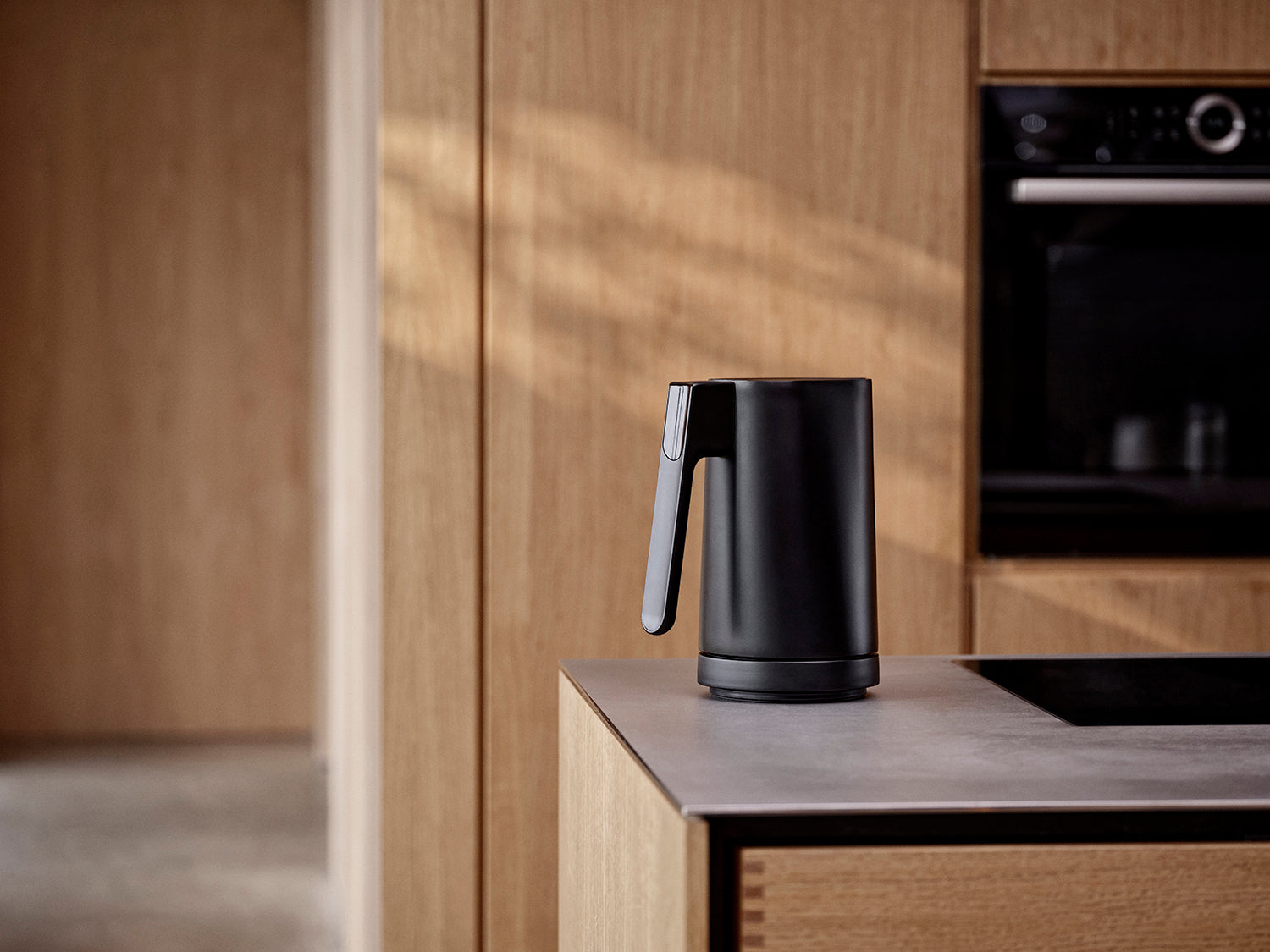 Bouilloire électrique  en SS304/PP/Aluminium Noir Jacob Jensen - Mathon - 6