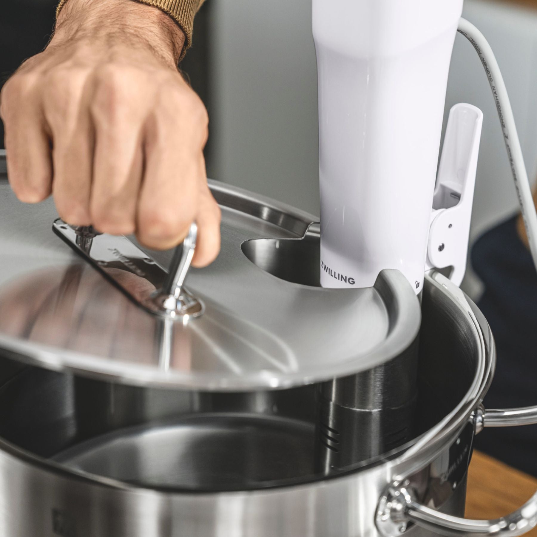 Couvercle sous vide 24 cm, Inox 18/10 Zwilling - Mathon - 8